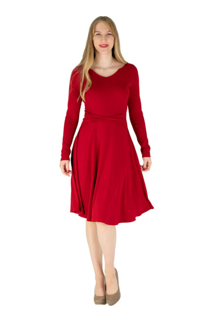 Schwingendes Tanzkleid Sabina mit langem Arm in Rot, von Vorne